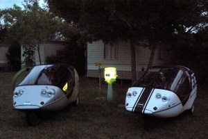 Ladesäule bei Nacht